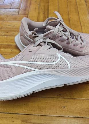 Кросовки жіночі nike leather air zoom pegasus (dh4072-601) оригінал