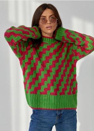 Свитер с зигзагами