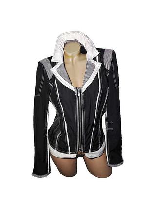 Куртка бренд biba розмір s 36 10 вітрівка ветровка женская черно-белая жакет пиджак б/у