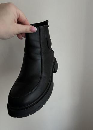 Зимние кожаные сапоги