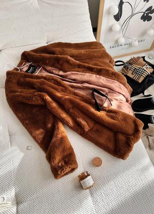 Очень мягкая шубка pull & bear