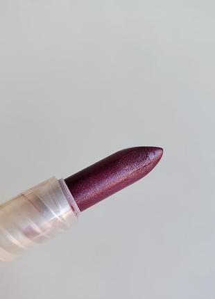 Помада для губ от орифлейм oriflame 16627 magnetic visions2 фото