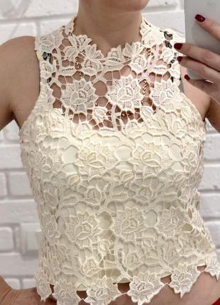 Топ мереживо