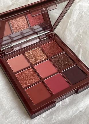 Оригінал. huda beauty light nude obsessions obsessions палетка тіней для очей.