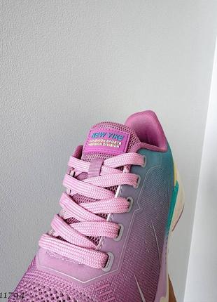 Рожеві фуксія жіночі спортивні кросівки тканеві текстильні на потовщенній підошві6 фото
