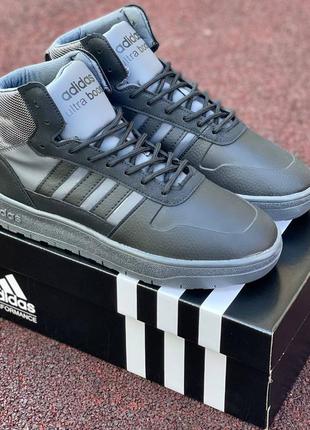 Кроссовки adidas