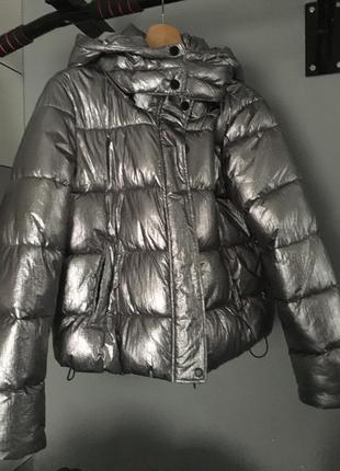 Продам куртку