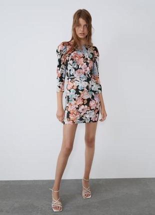 Zara атласна міні-сукні з квітеовим принтом