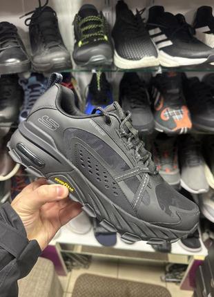 Чоловічі демісезонні кросівки skechers