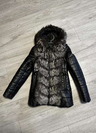 Кожаная дубленка с натуральным мехом - песец