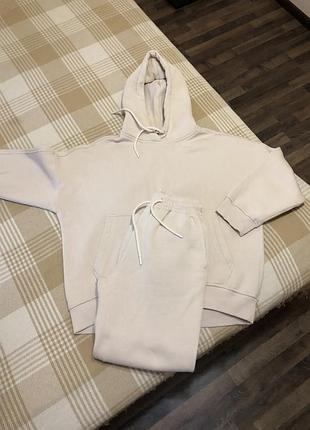 Молочний костюм на флісі favorite style