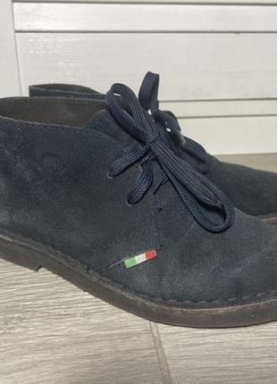 Черевики дезерти італія