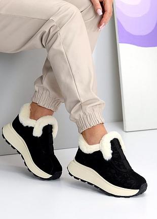 Кросівки жіночі зимові (23102)