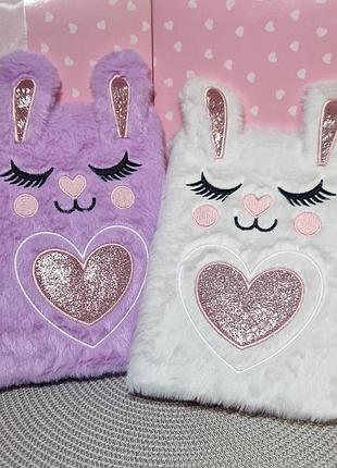 Пухнастий блокнот зайчик