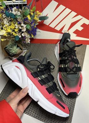 Оригинальные кроссовки adidas