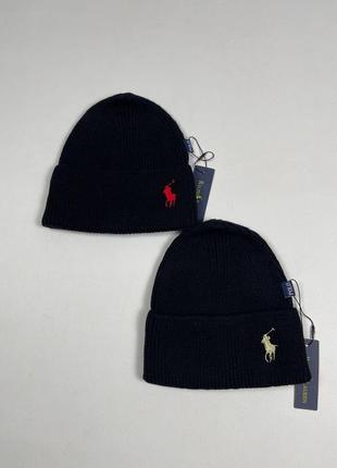 Топова шапка від бренду ralph lauren у чорному кольорі