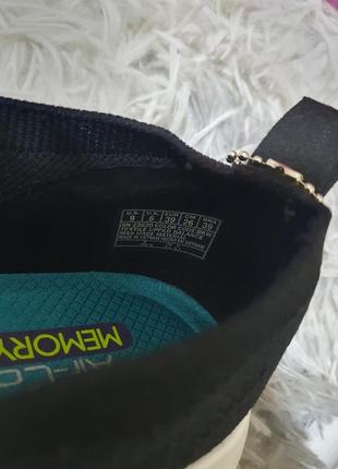 Кроссовки skechers слипоны оригинал черные 39( 26см) новые, не подойти размер. цена уже со скидкой10 фото