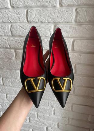 Кожаные туфли valentino