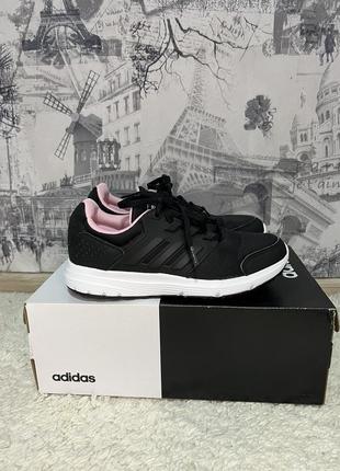 Кросівки adidas