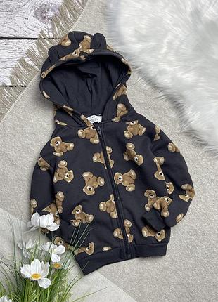 Светер на замке