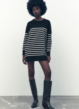Оверсайз светр zara