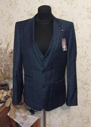 Костюм двойка 40r  harry brown skinny fit