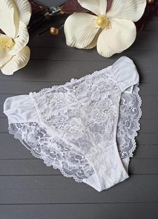Красивые кружевные трусики