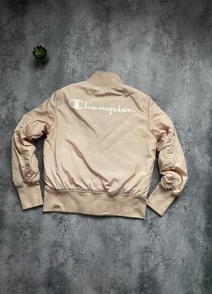 Жіноча куртка/бомбер champion