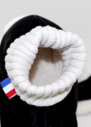 Теплые детские черные стеганые тапочки бурочки на резинке