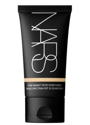Nars увлажняющий тональный крем