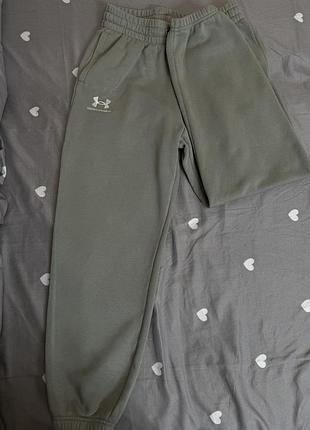 Оригінальні спортивні штани