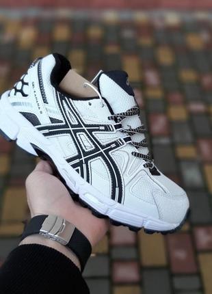 Кроссовки зима
asics gel-kahana 8 белые с черным