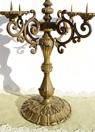 Неймовірної краси антикварний канделябр!