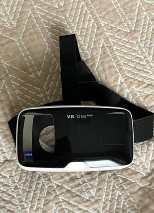 Очки виртуальной реальности vr one plus2 фото