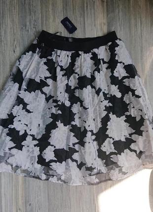 Красивая пышная юбка в цветы р. m/l