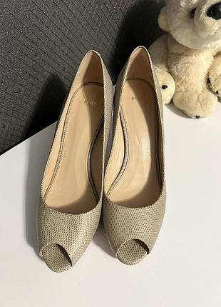 Туфли босоножки