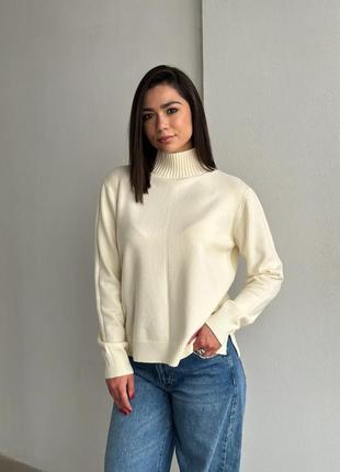 Универсальный базовый свитер