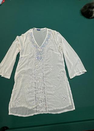 Туника с пайетками