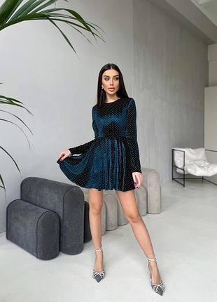 Платье с блестящим напылением