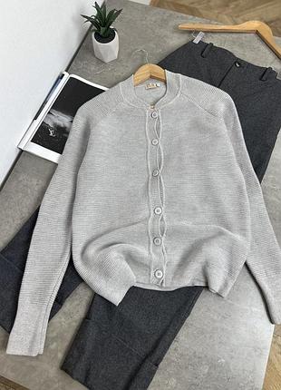 Шерстяной кардиган