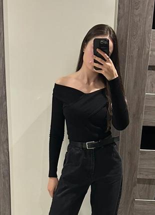 Кофта с обнаженными плечами от рарауа