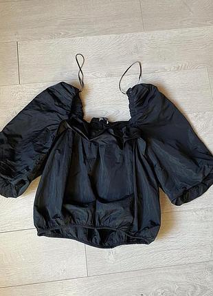 Жіночий топ блузка