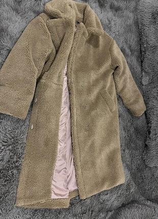 Нова гарна шубка