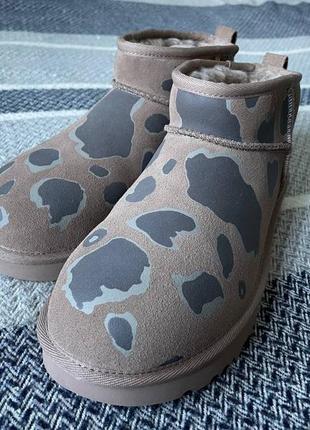Продам оригінальні ugg