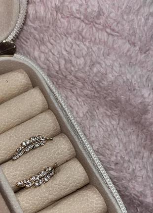 Женские серьги каффы каффы лист перо пиринка мед золото