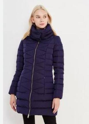Пуховик / удлиненная куртка guess