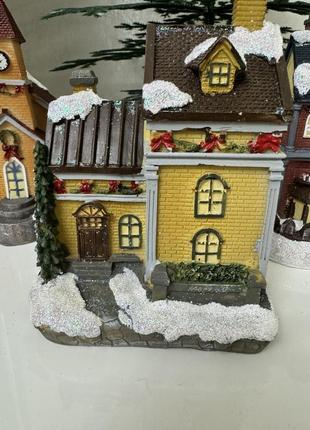 Декоративные домики с led подсветкой. комплект