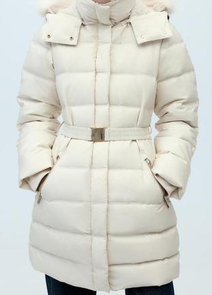 Удлиненный бежевый пуховик zara new