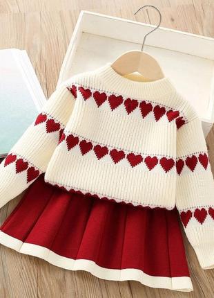 Нарядный теплый костюм