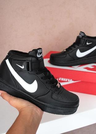 Nike air force 1 mid black
